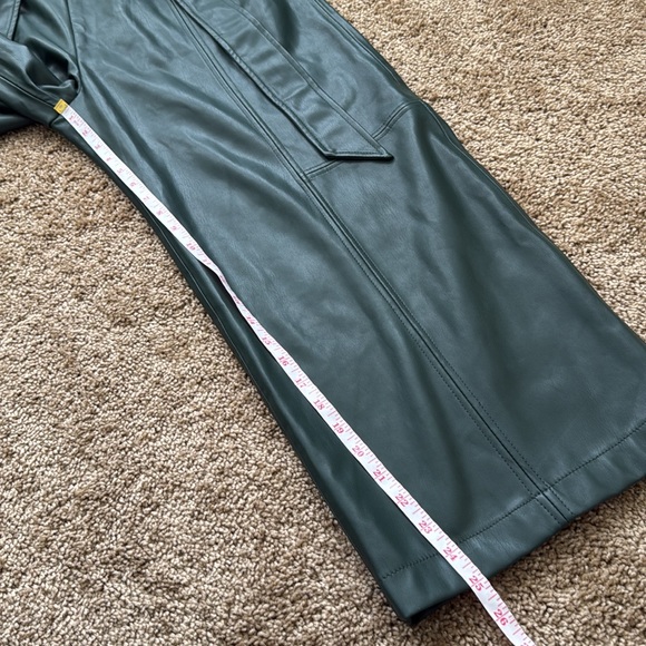 By Anthropologie Samira Dark Green Faux Vegan Leather Jumpsuit - Picture 11 of 11